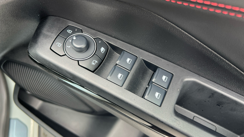 Ford Puma 1.0 EcoBoost Hybrid mHEV ST-Line 5dr Petrol Hatchback